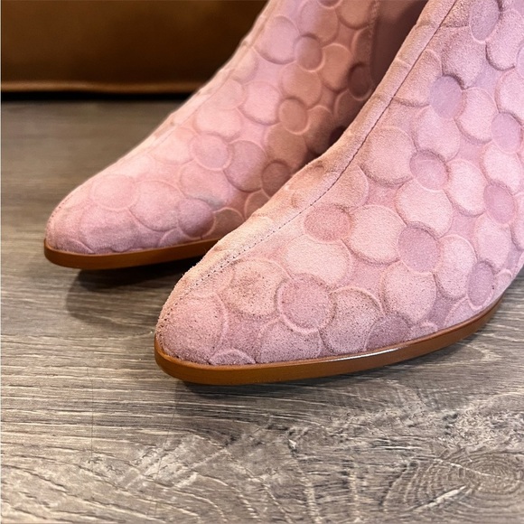 ANTHROPOLOGIE Pink Suede Floral Embossed Chelsea Boots Size 8.5 - Picture 13 of 13